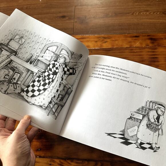 PJ Library Mrs. Moskowitz And The Sabbath Candles Jewish Paperback Book - Picture 6 of 11